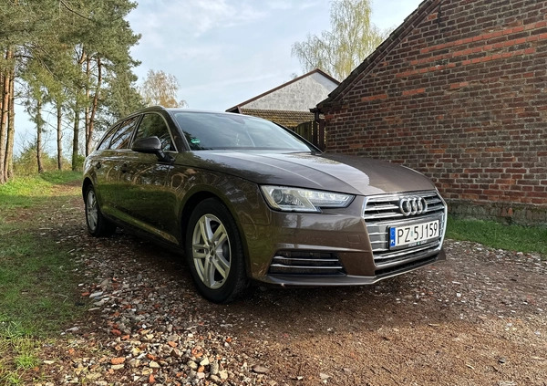 Audi A4 cena 75999 przebieg: 167000, rok produkcji 2016 z Warka małe 379